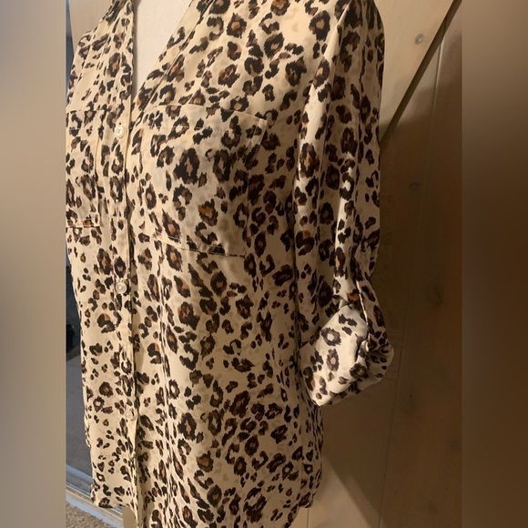 Maurice’s Blouse Size XS Leopard Print - Picture 2 of 8